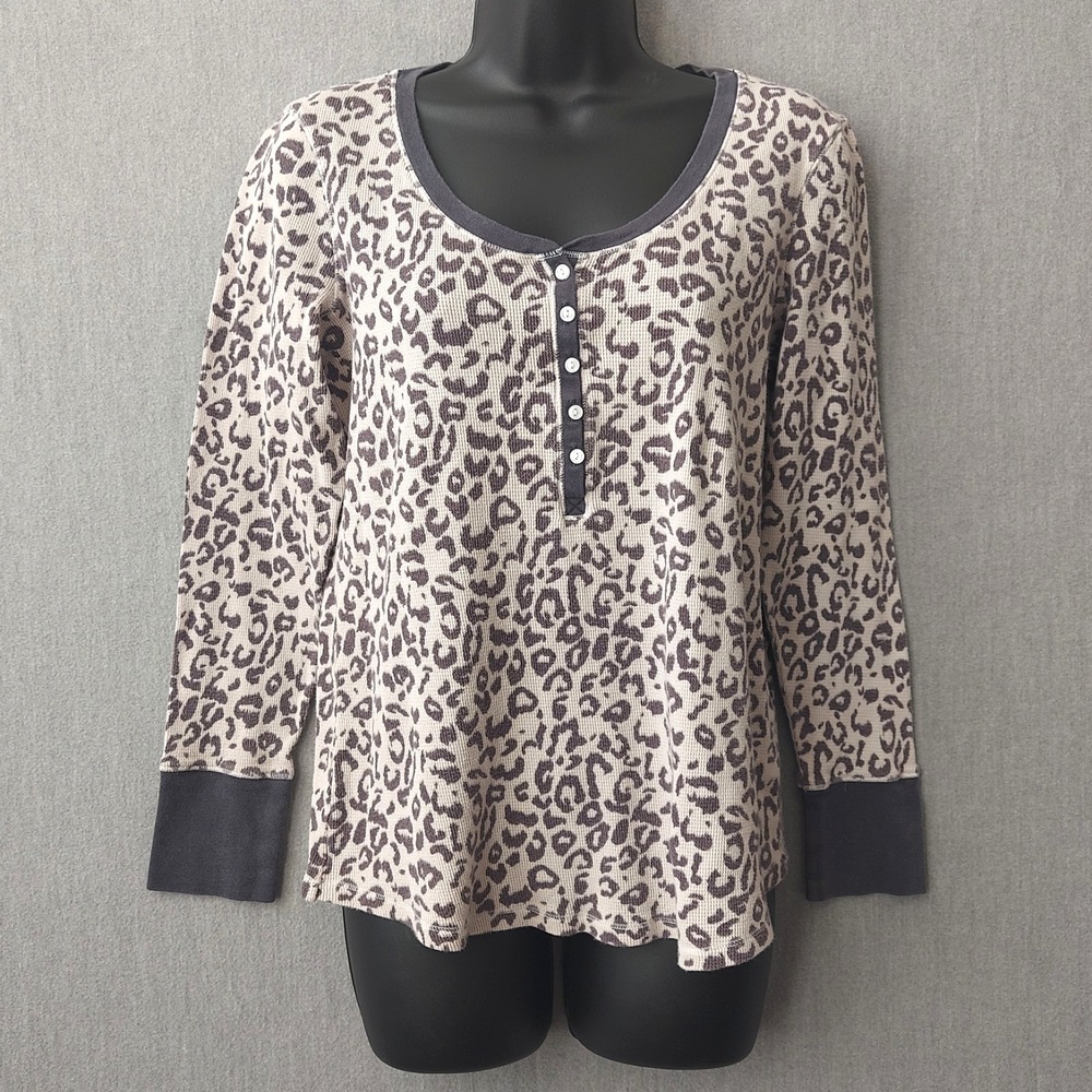 Victoria's Secret‎ Henley Thermal Baselayer Waffle Knit Leopard Print Womens L